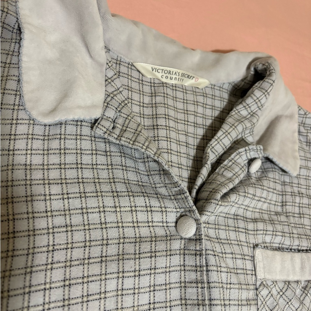 Victoria Secret Country Collection Long Sleeve And Shorts Pajama Set - Picture 3 of 7